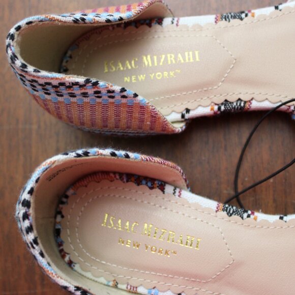 Isaac Mizrahi Open Side Closed Toe Flats NWOB - Picture 4 of 13